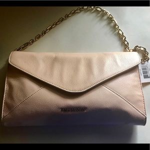 NWT Vera Bradley Harper Clutch in Blush Leather